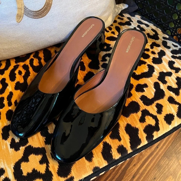 REFORMATION Marina Block Heel Mule Black Patent Leather  NEW Sold Out Online - Picture 6 of 14